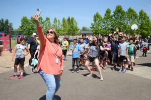 peterson selfie rd grade columbus elementary school